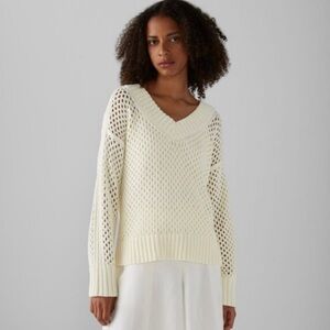Club Monaco Cream V-Neck Sweater